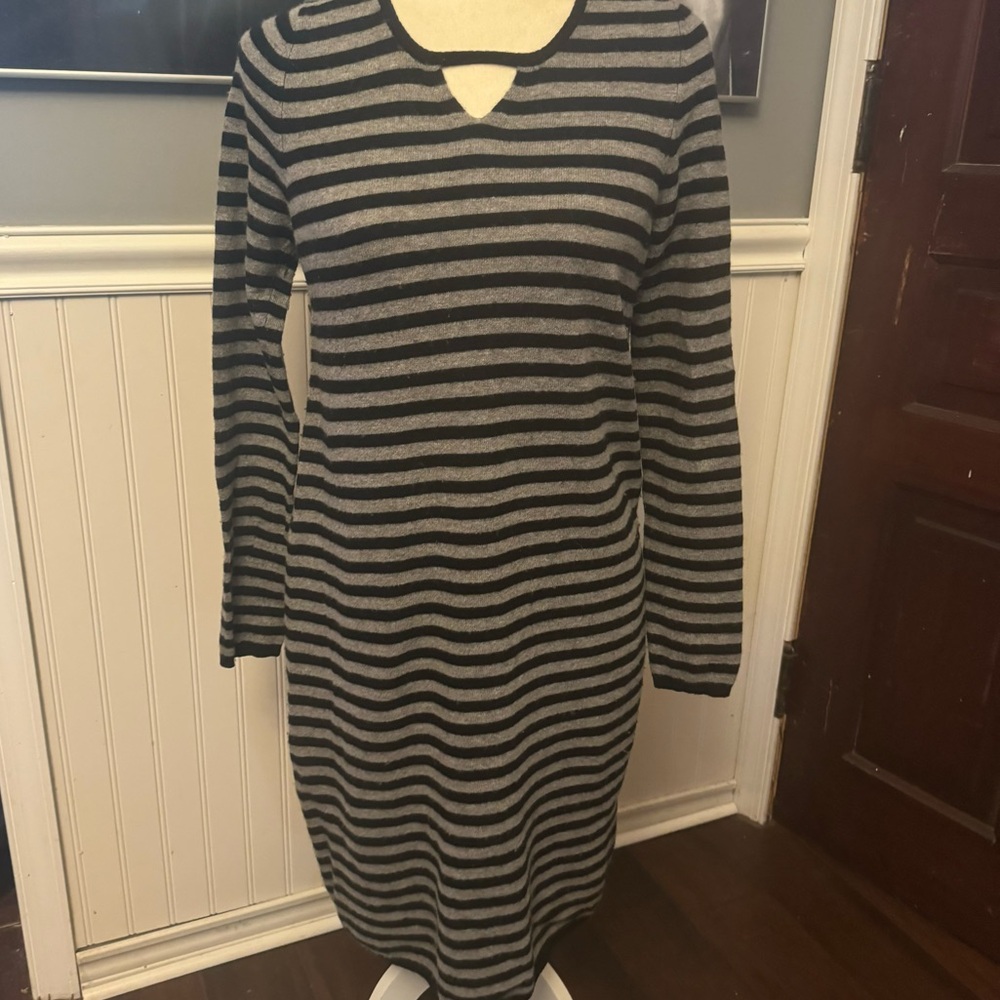 Carolyn Donnelly The Edit Black Grey Striped Wool Dress Size Medium (8-10)